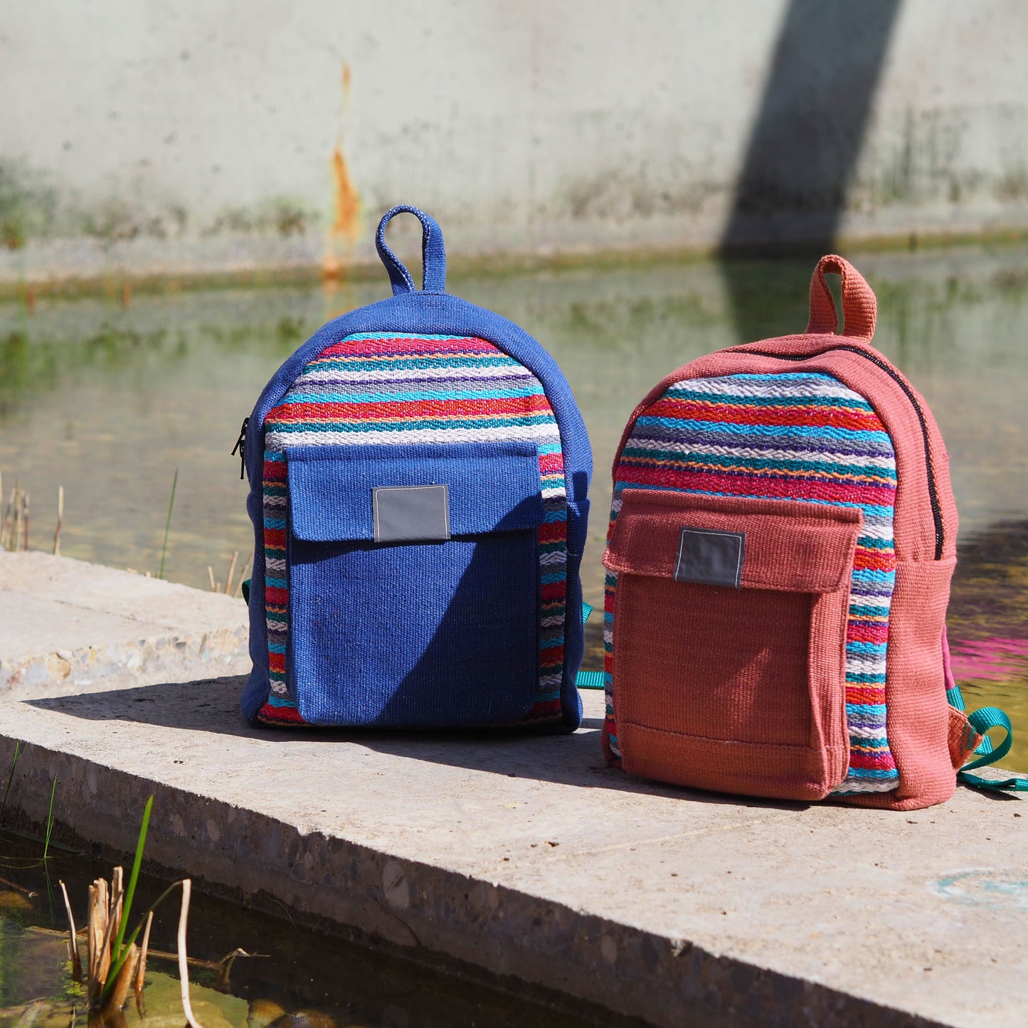 Kleinkinderrucksack-sita-blau-rosa-natuerlich-baumwolle