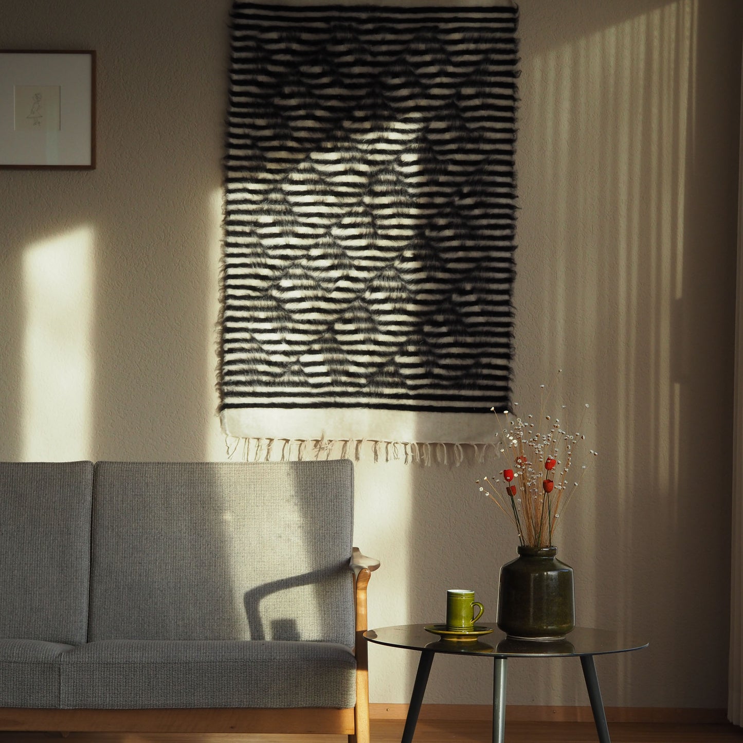 black-white-striped-wall-hanging-rug