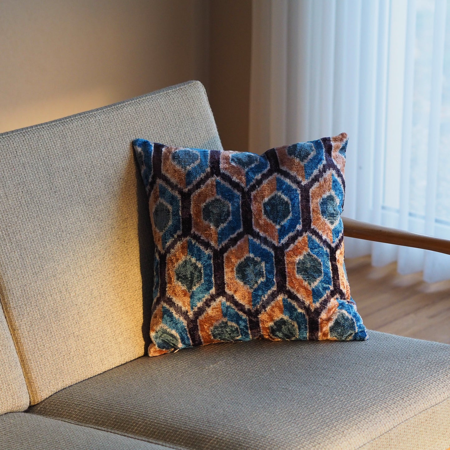 blue-salmon-silk-velvet-ikat-cushion-cover