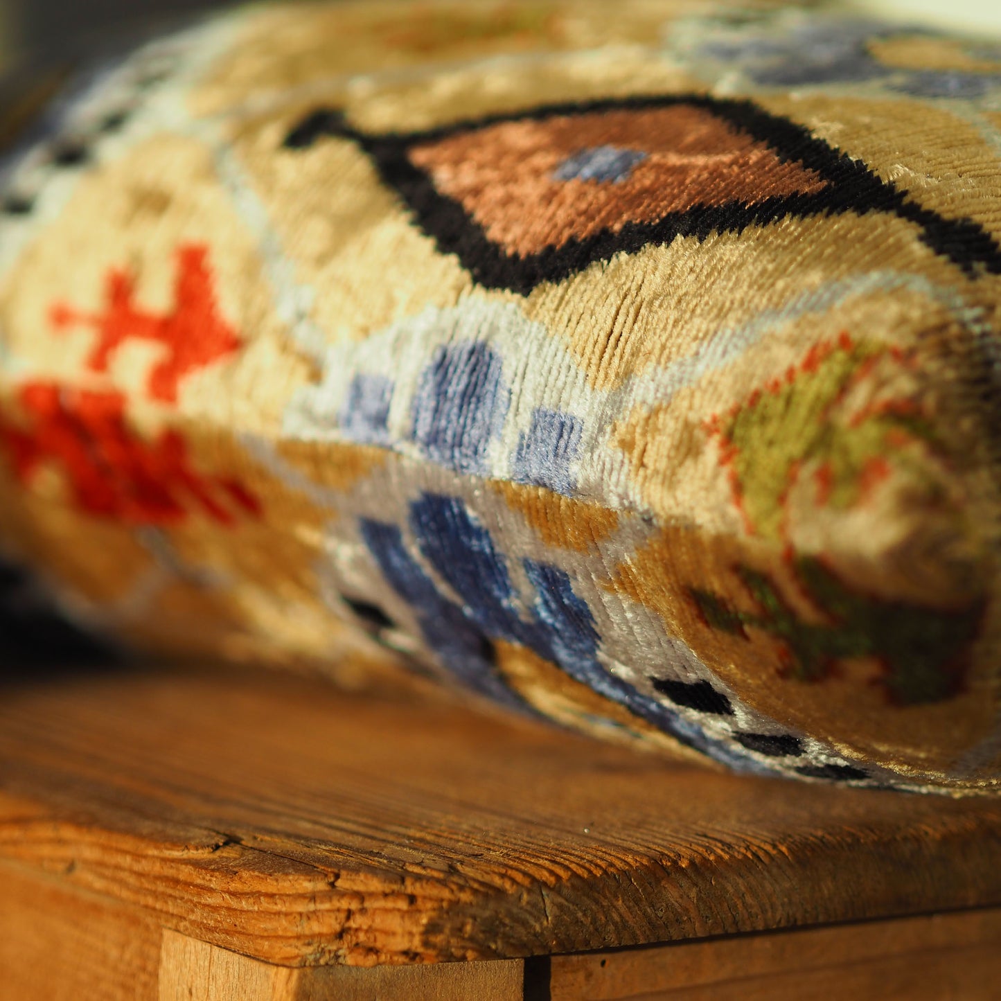vintage-golden-silk-velvet-ikat-cushion