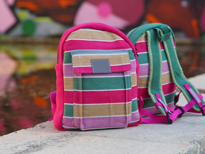 kindergartenrucksack-bunt-zeitlos
