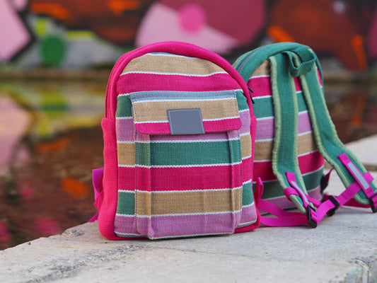 kindergartenrucksack-bunt-zeitlos