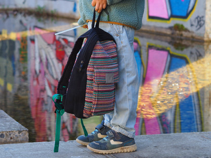 fairtrade-kinderrucksack-bunt-zeitlos