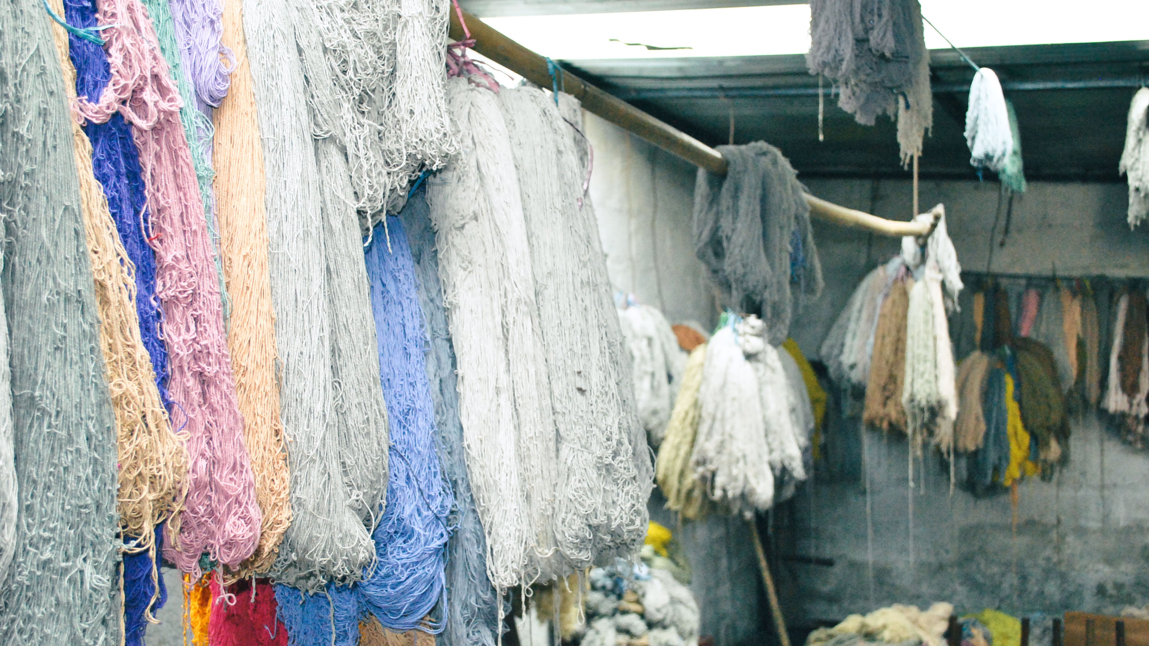 färbewerkstatt-nepal-ethical-fashion-atelier