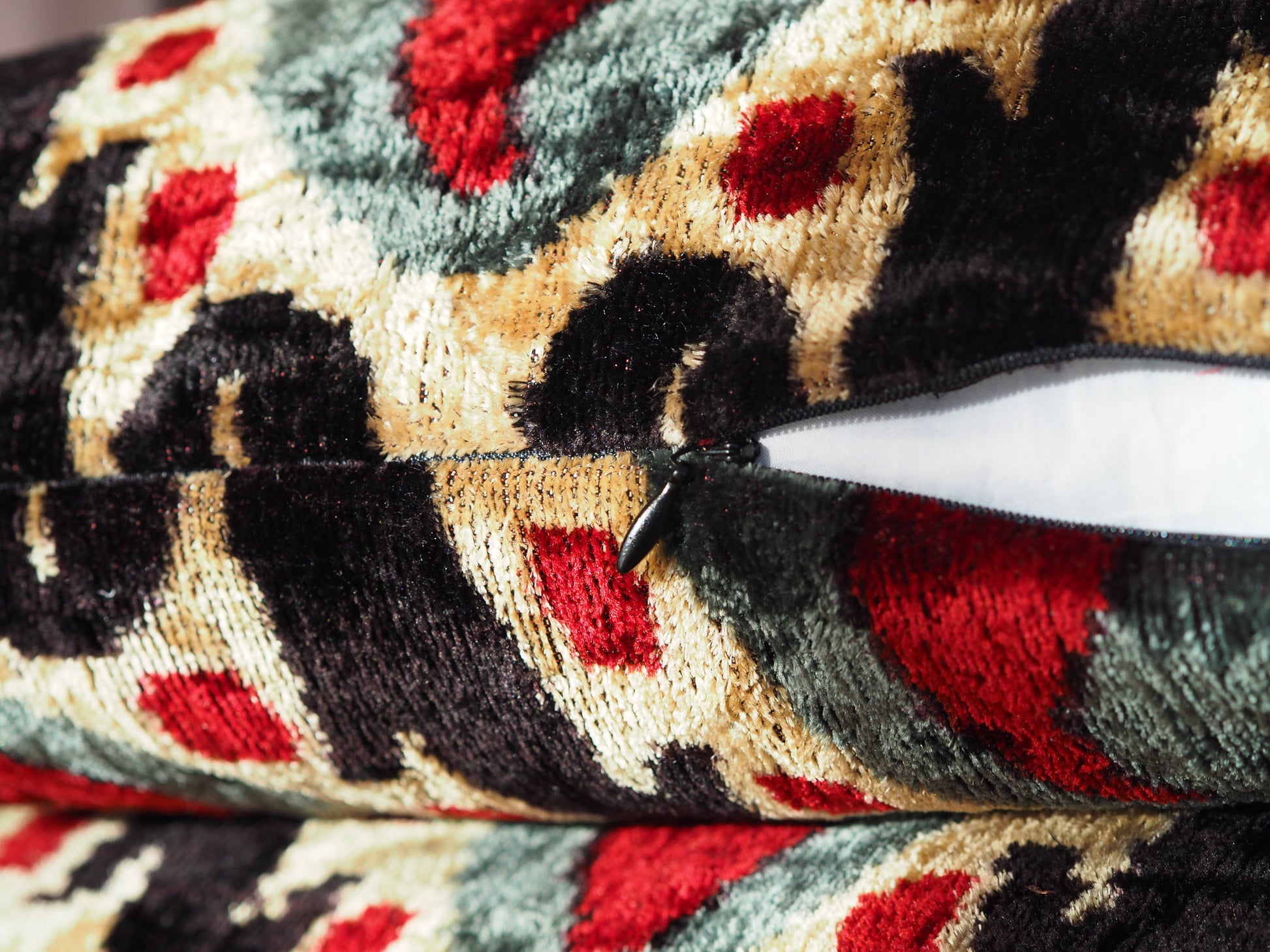 Bordeaux-golde-black-silk-velvet-ikat-cushion-cover