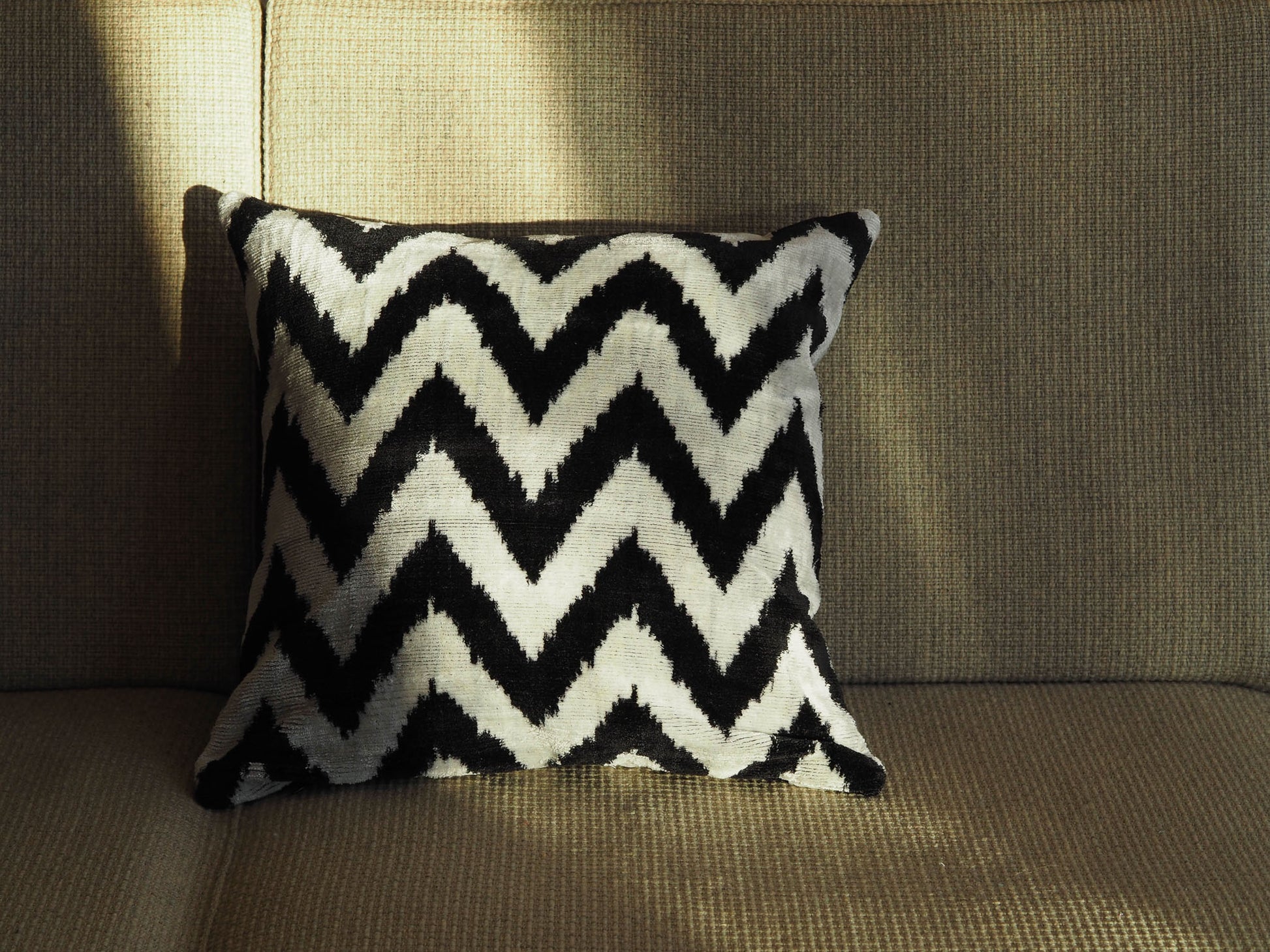 black-white-triangle-silk-velvet-ikat-cushion