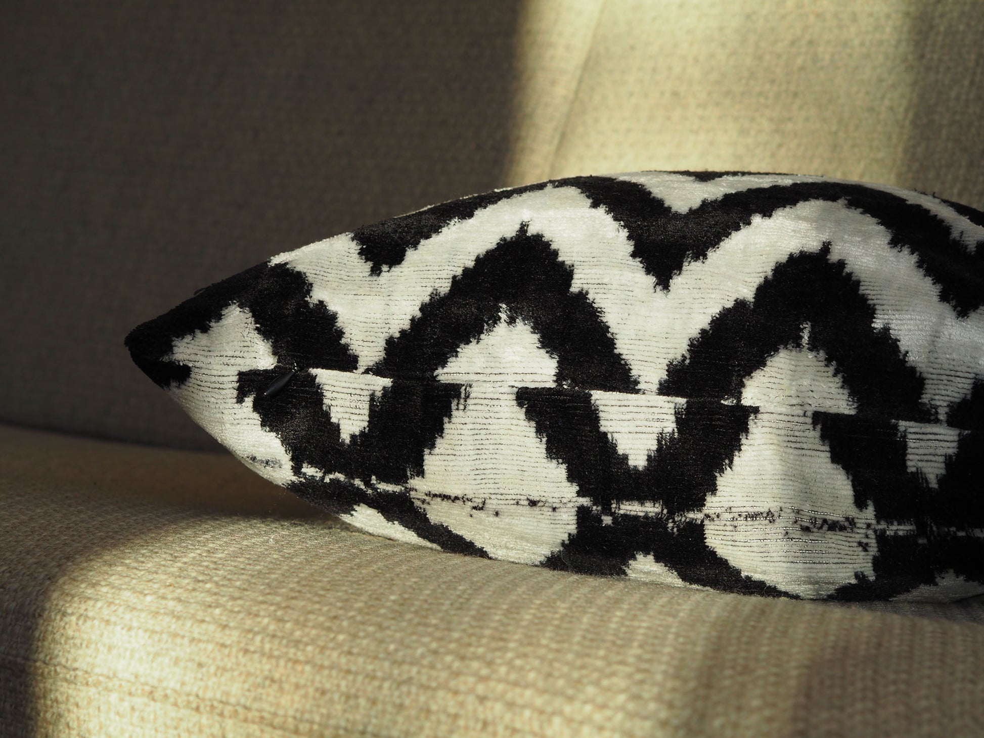 black-white-triangle-silk-velvet-ikat-cushion