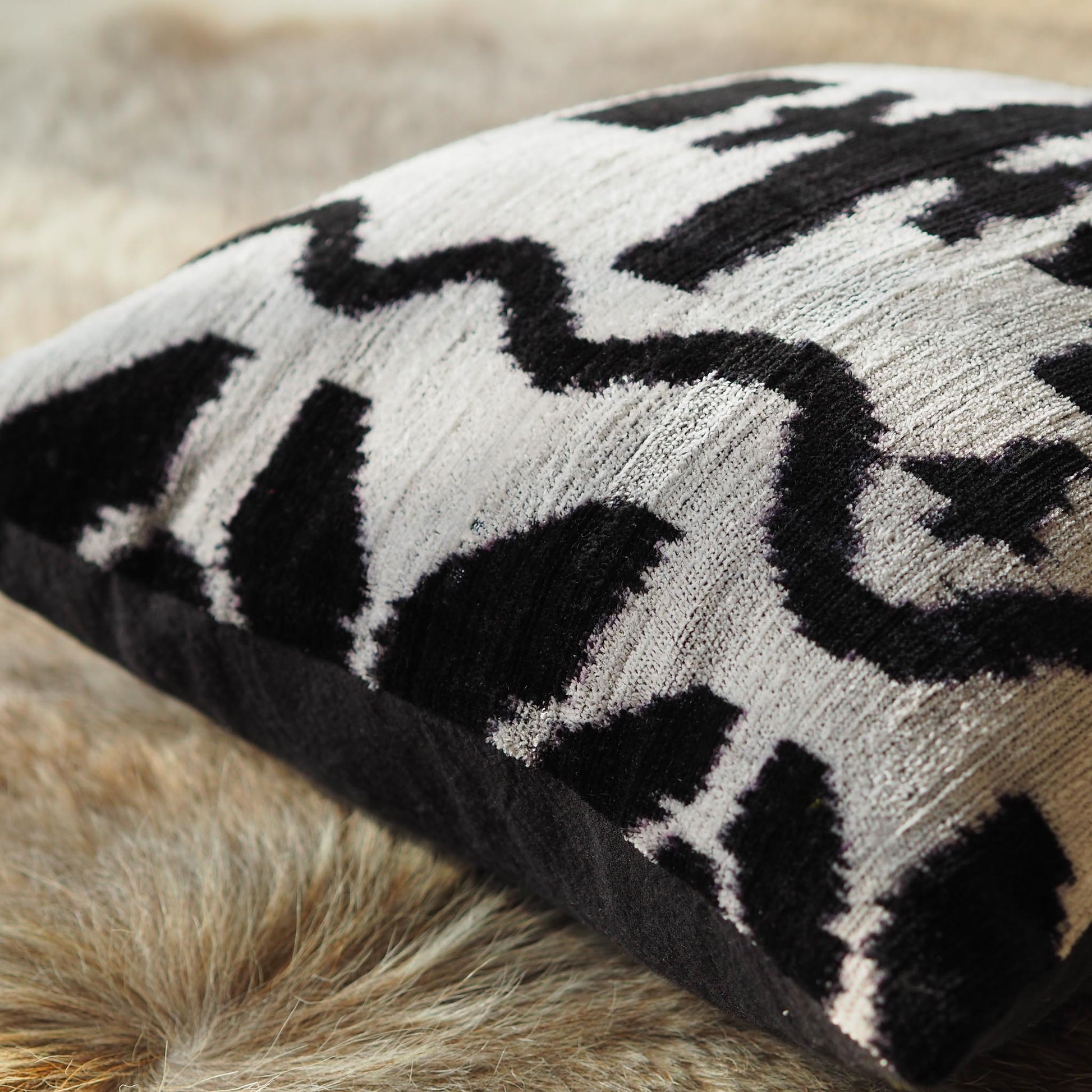 silver-black-silk-velvet-cushion-uzbekistan