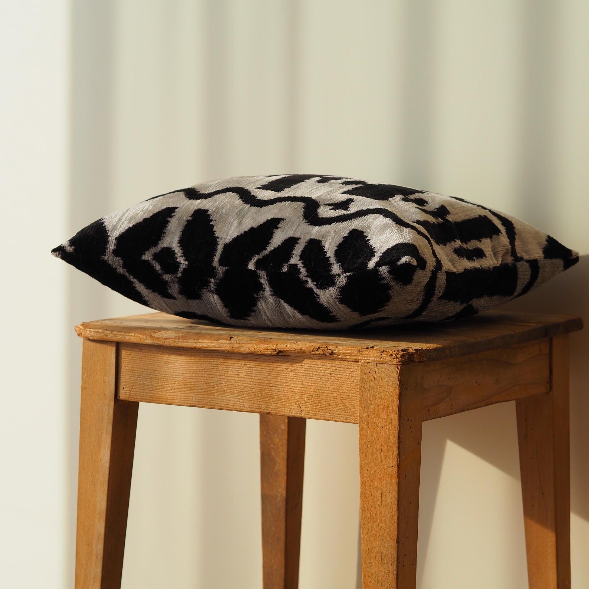 silver-black-silk-velvet-cushion-uzbekistan