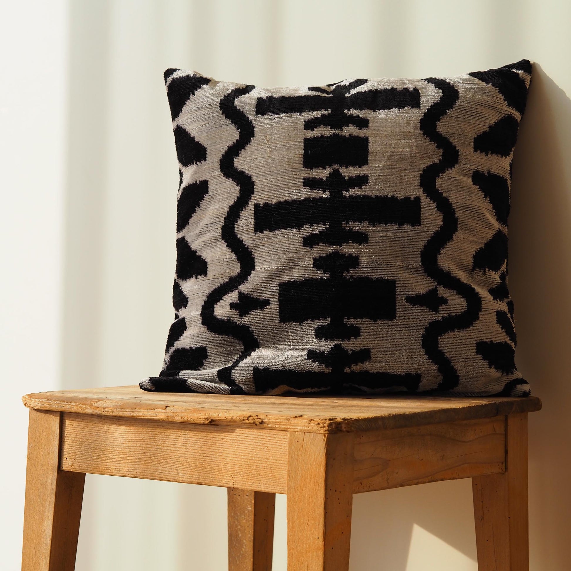 silver-black-silk-velvet-cushion-uzbekistan
