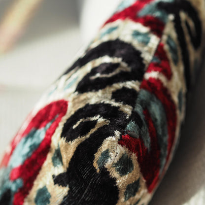 bordeaux-black-silk-velvet-ikat-cushion