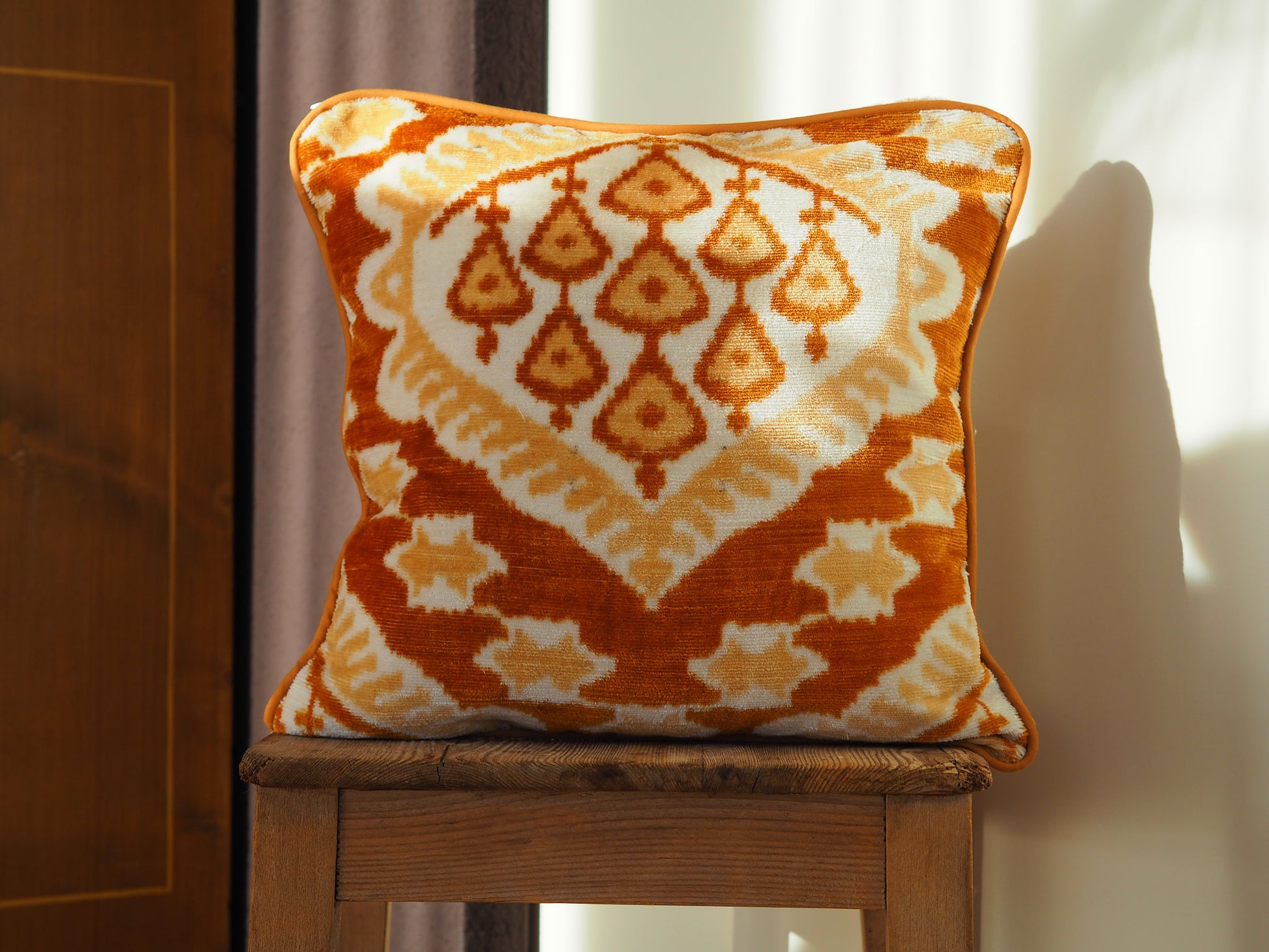 rusty-white-silk-velvet-ikat-cushion-cover