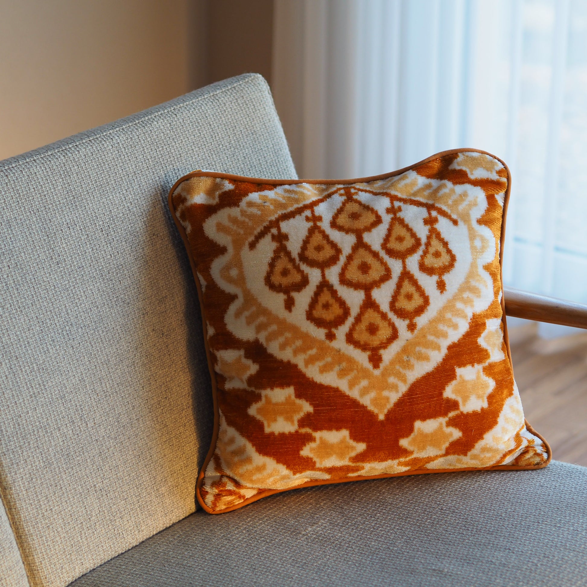 rusty-white-silk-velvet-ikat-cushion-cover