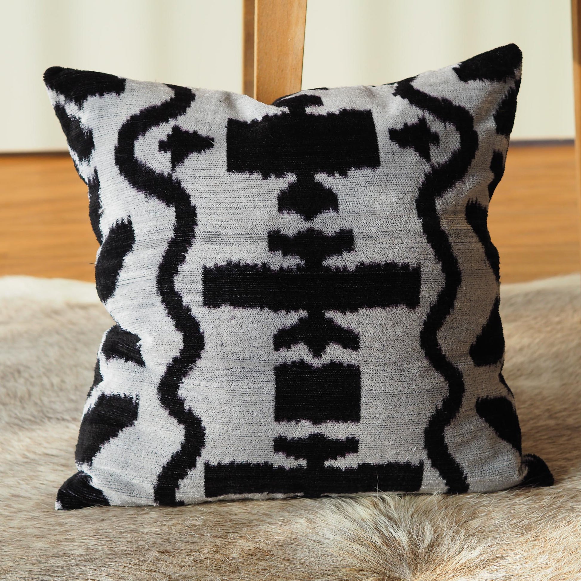silver-black-silk-velvet-cushion-uzbekistan
