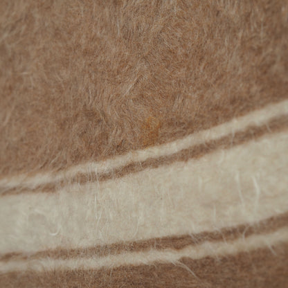 beige-white-wall-hanging
