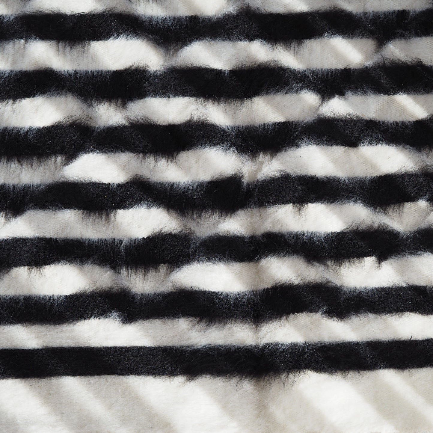 striped-black-white-wall-hanging-rug