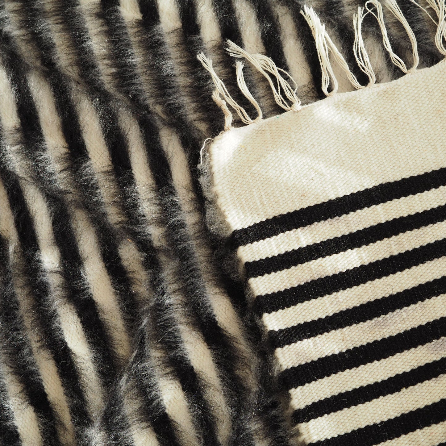 black-white-striped-wall-hanging-wall-rug