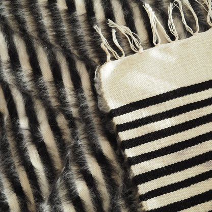 black-white-striped-wall-hanging-wall-rug