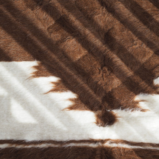 brown-white-paradise-wall-hanging-rug
