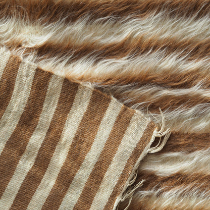 camel-white-striped-wall-hanging-rug