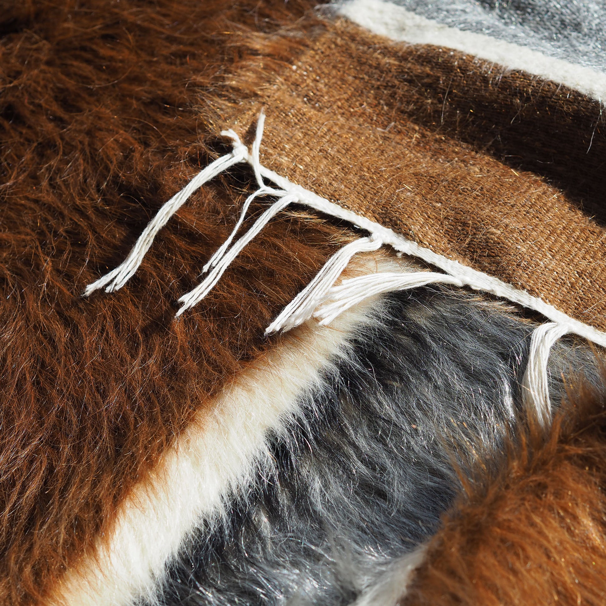 brown-long-pile-wall-hanging-rug
