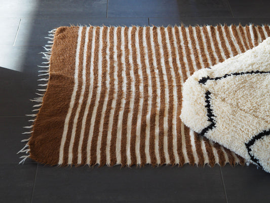 brown-white-striped-wall-hanging-rug